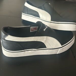 Puma Rip Perforated Brand new sold out men’s size 10